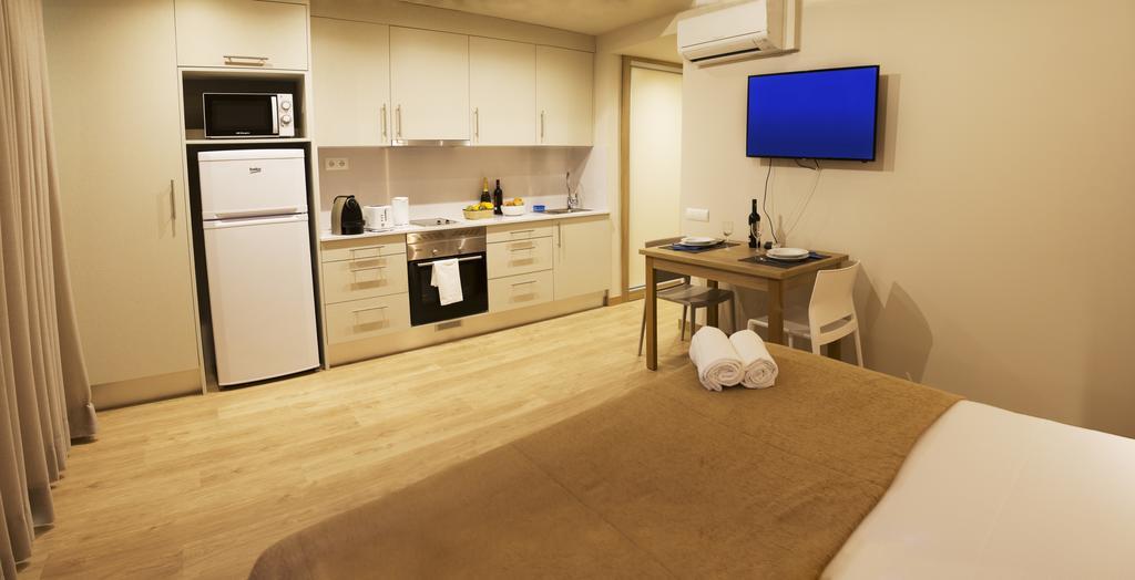 Apartamentos Voramar 카스테데펠스 외부 사진