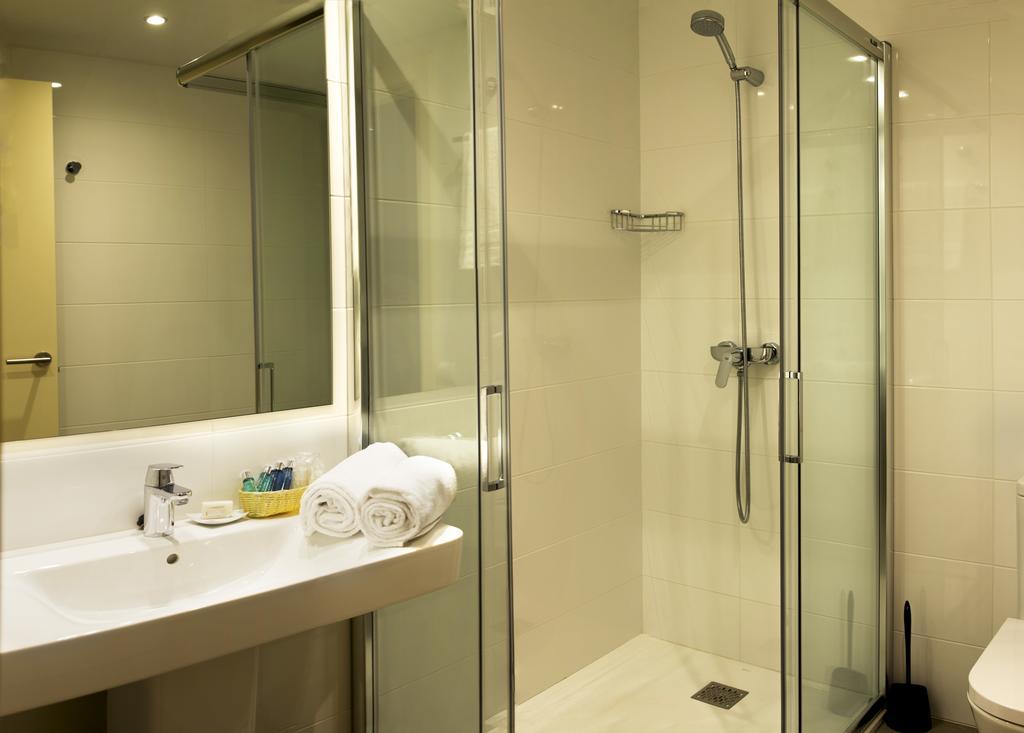 Apartamentos Voramar 카스테데펠스 외부 사진
