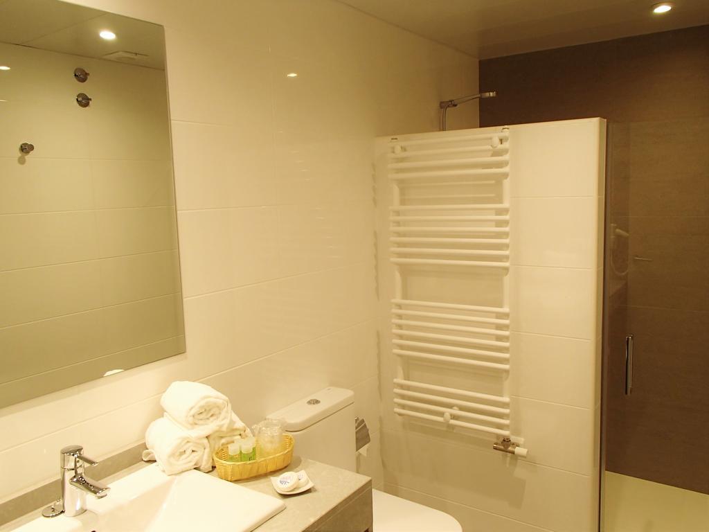 Apartamentos Voramar 카스테데펠스 외부 사진