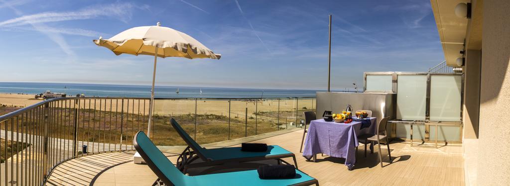 Apartamentos Voramar 카스테데펠스 외부 사진
